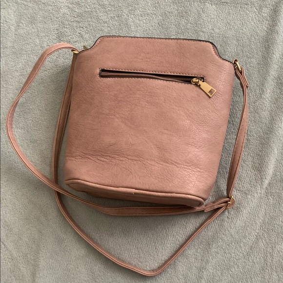 Light pink medium size purse - Picture 3 of 4